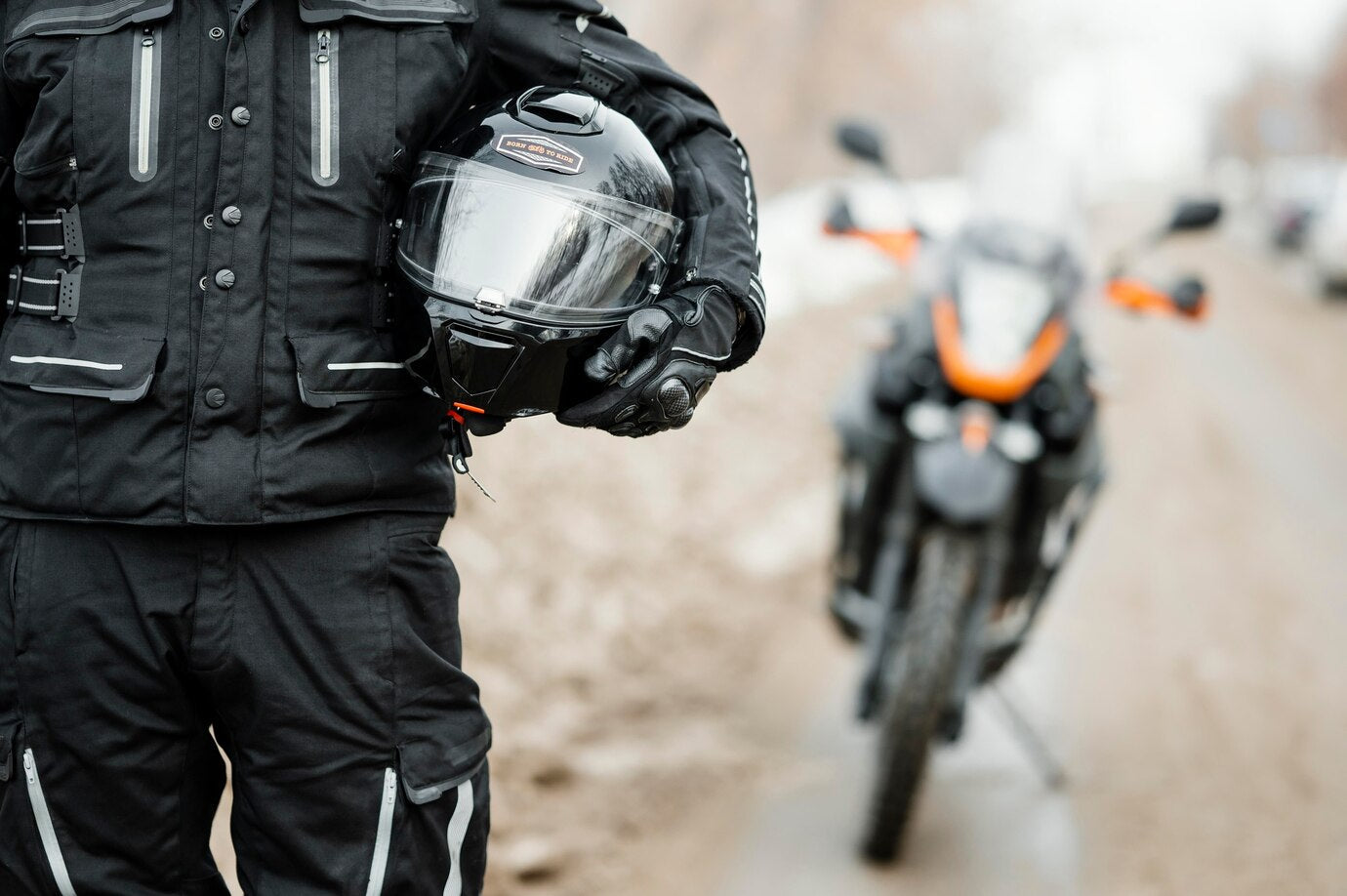 How Reflective Clothing Helps Motorcyclists? All You Need To Know
