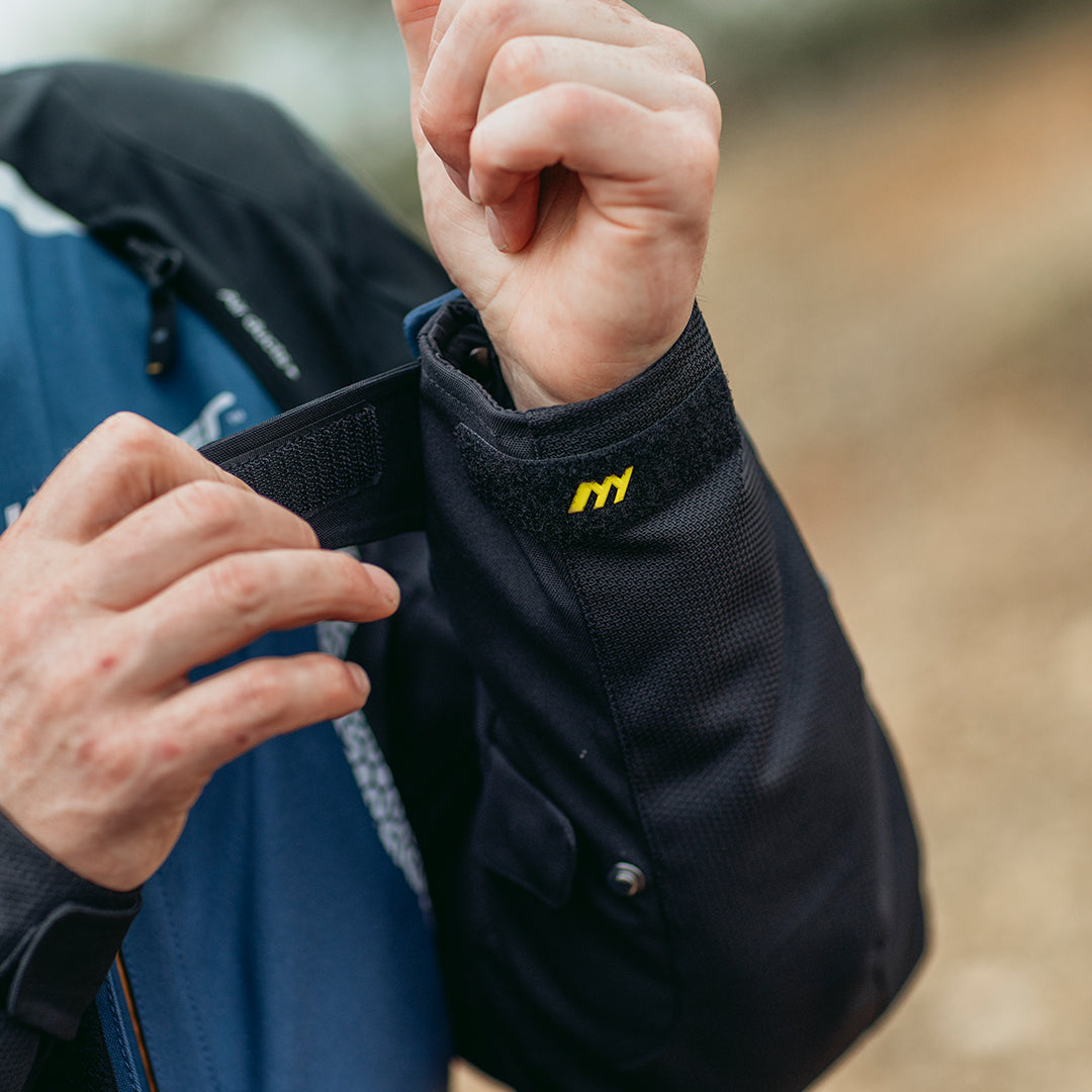 How to Keep Your Motorcycle Jacket Smelling Fresh?