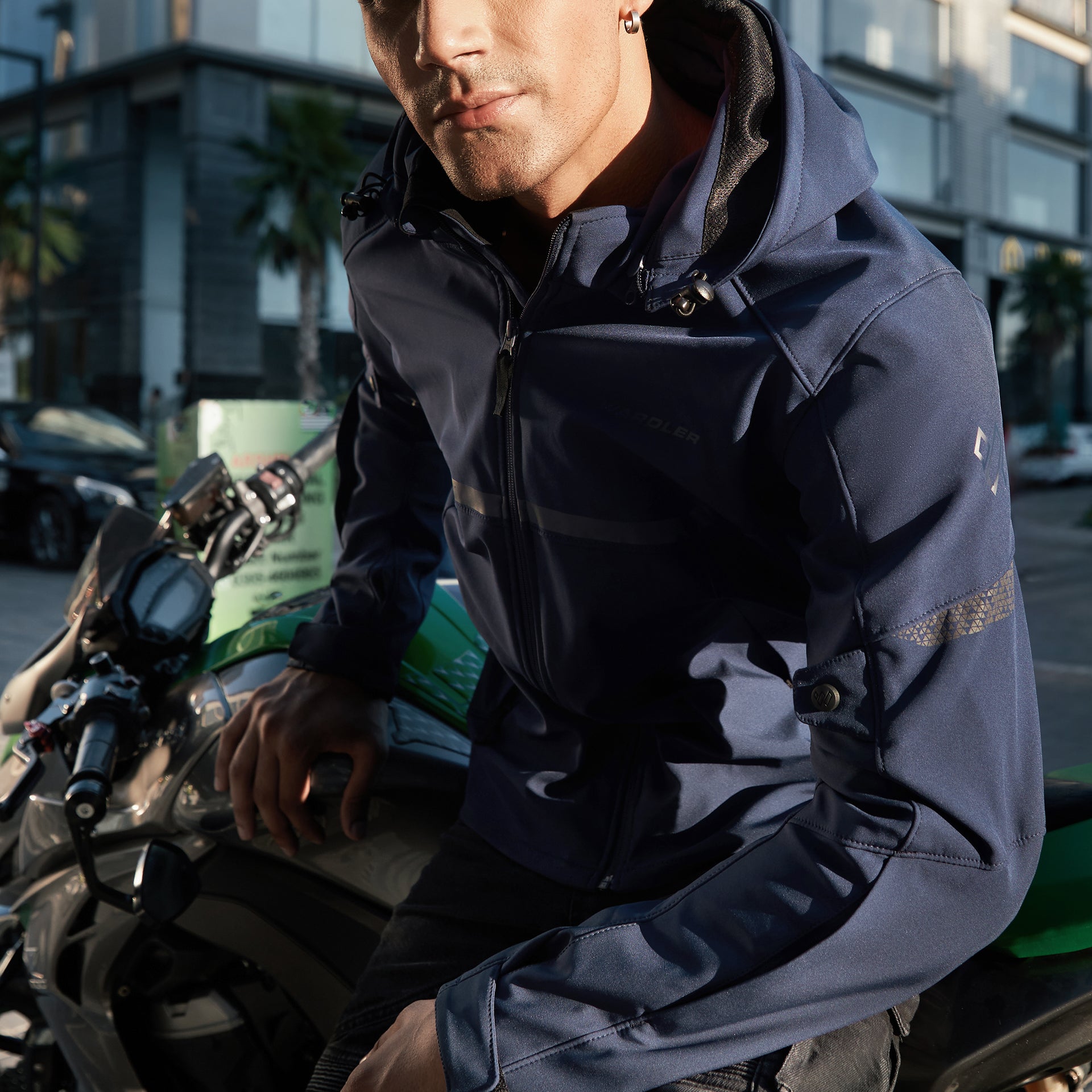 Razor Softshell Jacket / Navy Blue / Motorcycle Riding Hoodies